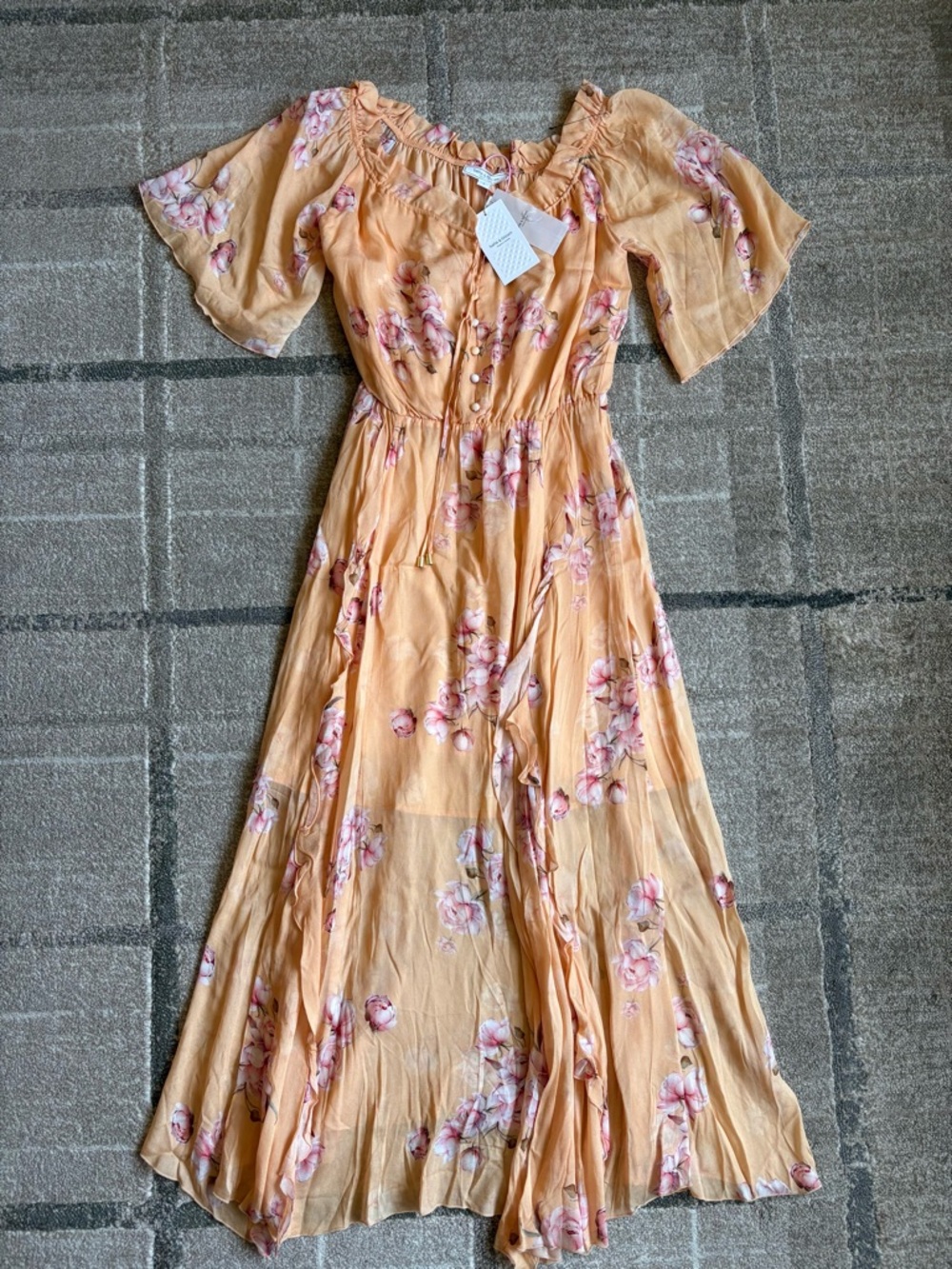 Belle & Bloom Amour Amour Ruffled Midi Dress in Peach Peonies Size S NWT